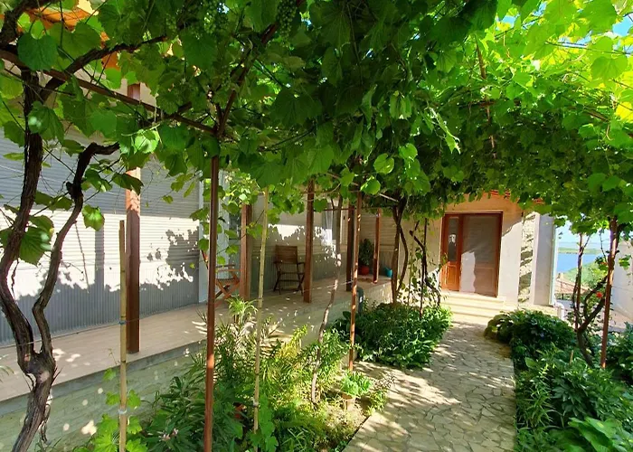 House * 주릴로브카